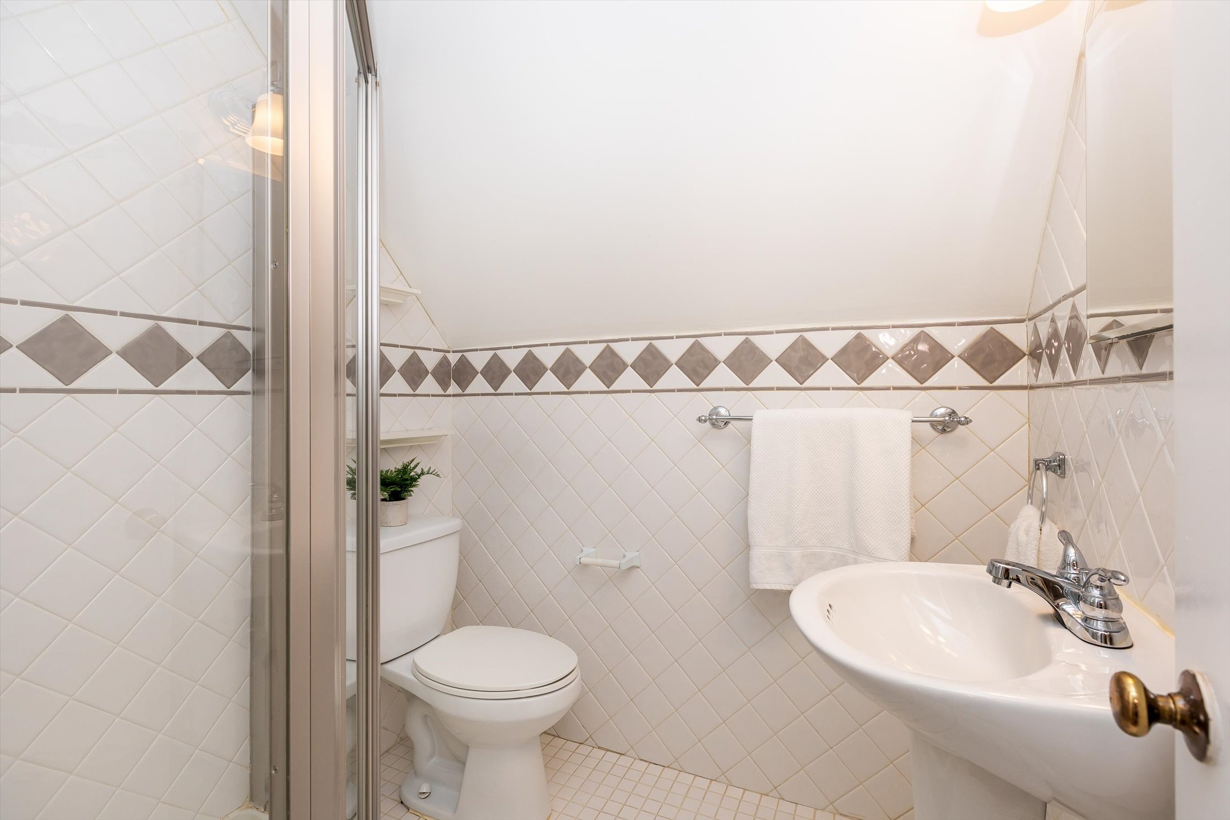 49-Bathroom