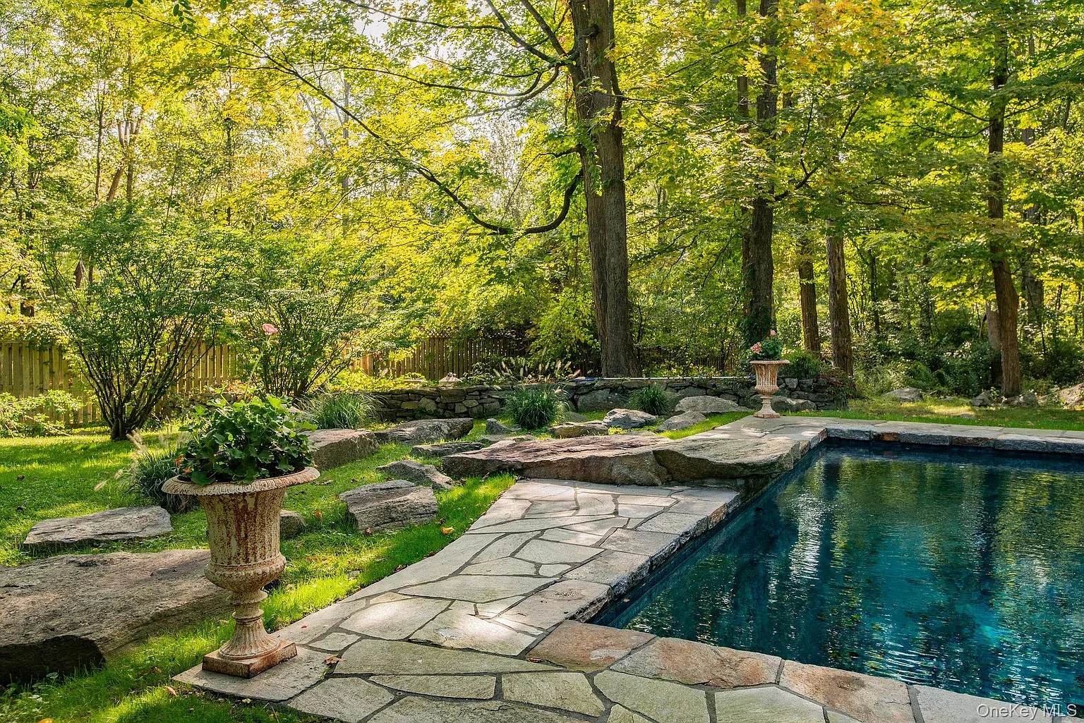 521 Barrett Hill Road, Mahopac, NY 10541-3