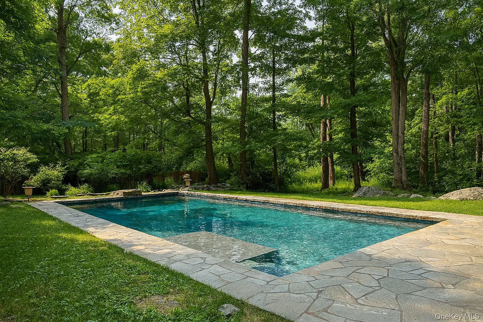 521 Barrett Hill Road, Mahopac, NY 10541-30