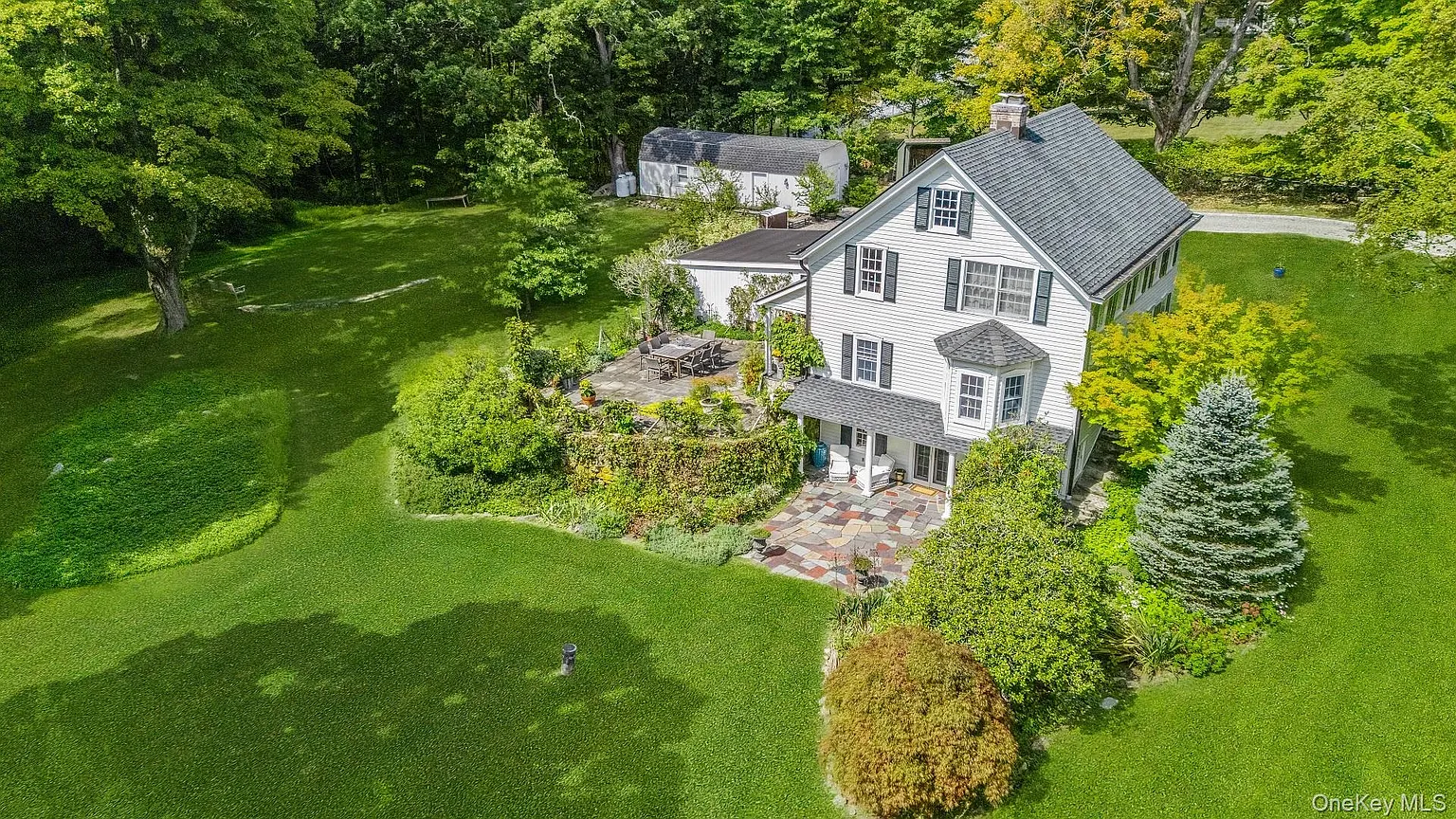 521 Barrett Hill Road, Mahopac, NY 10541-32