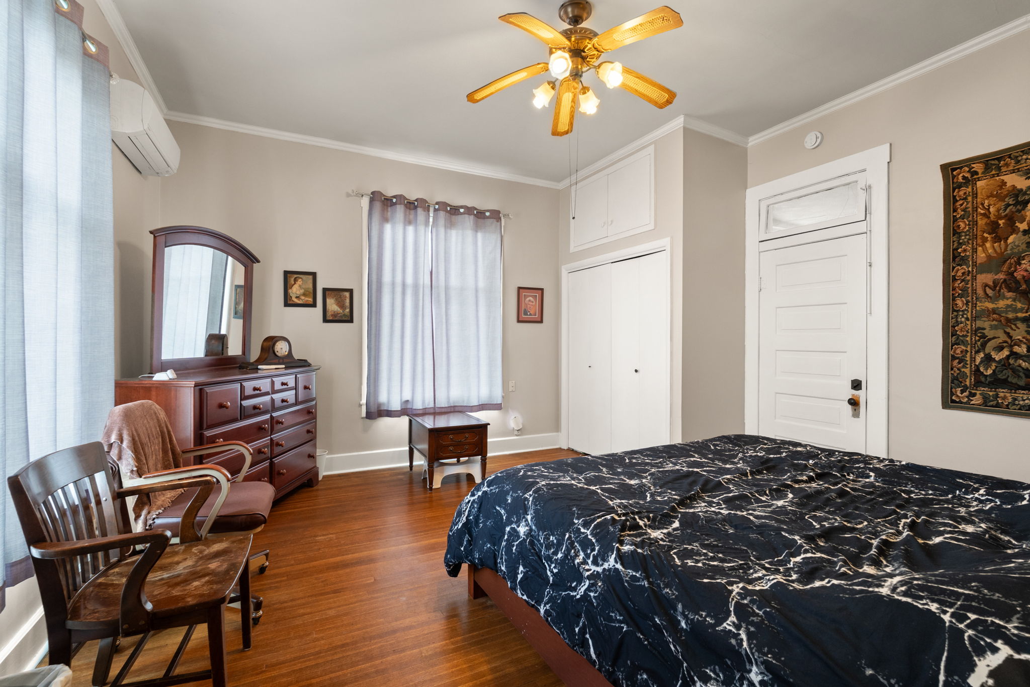 55-410 E Riverside Dr-46