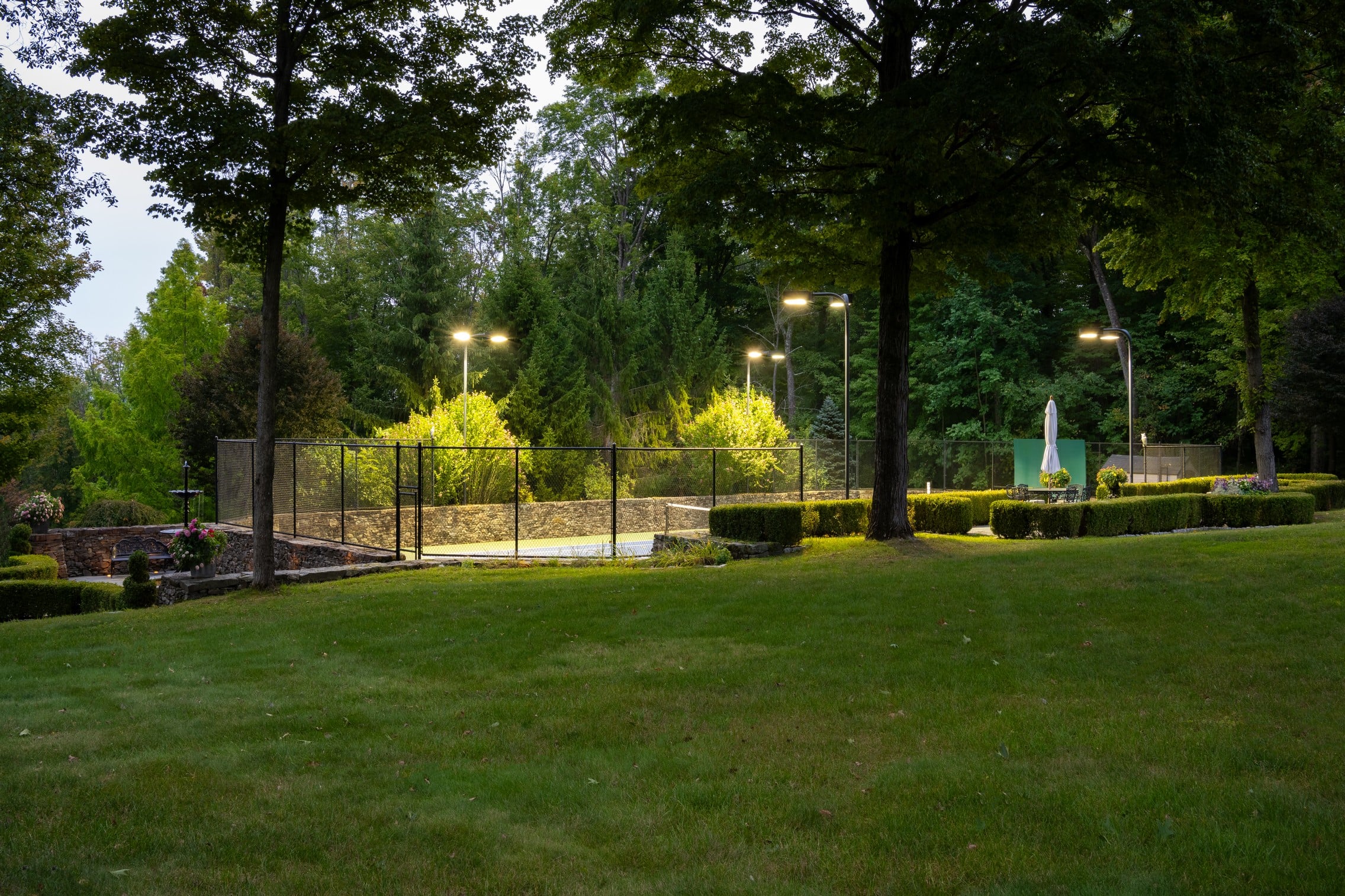 #6 Photo of 15 Meadowood Lane