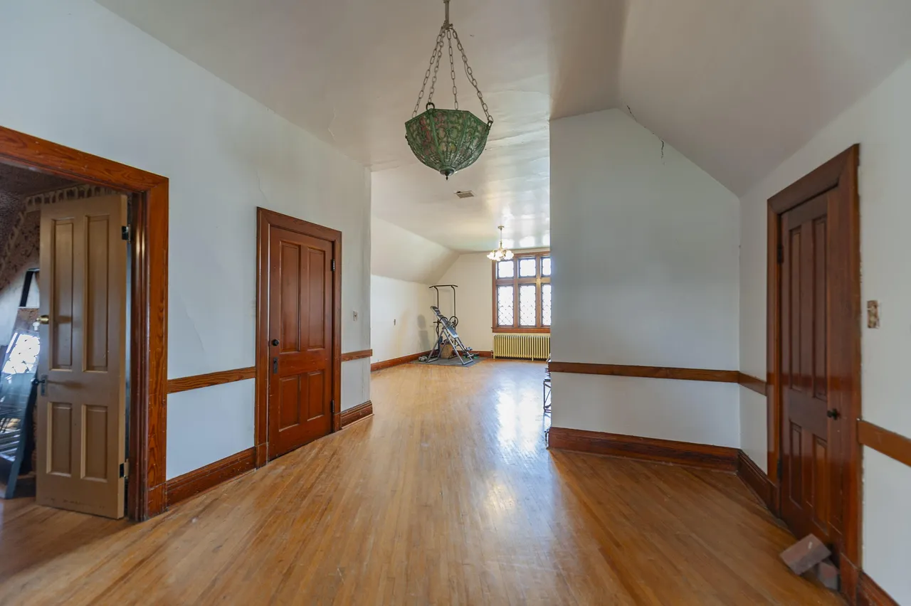 616 N Main St, Celina, OH 45822-34