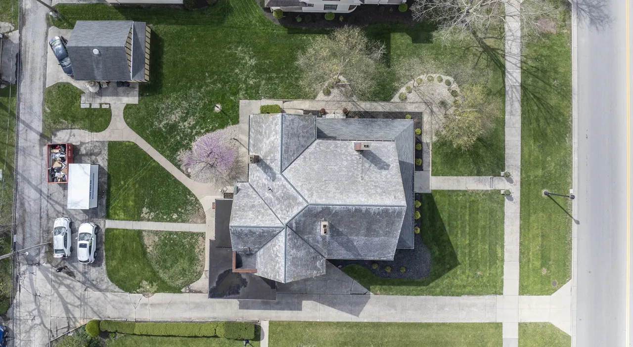 616 N Main St, Celina, OH 45822-4