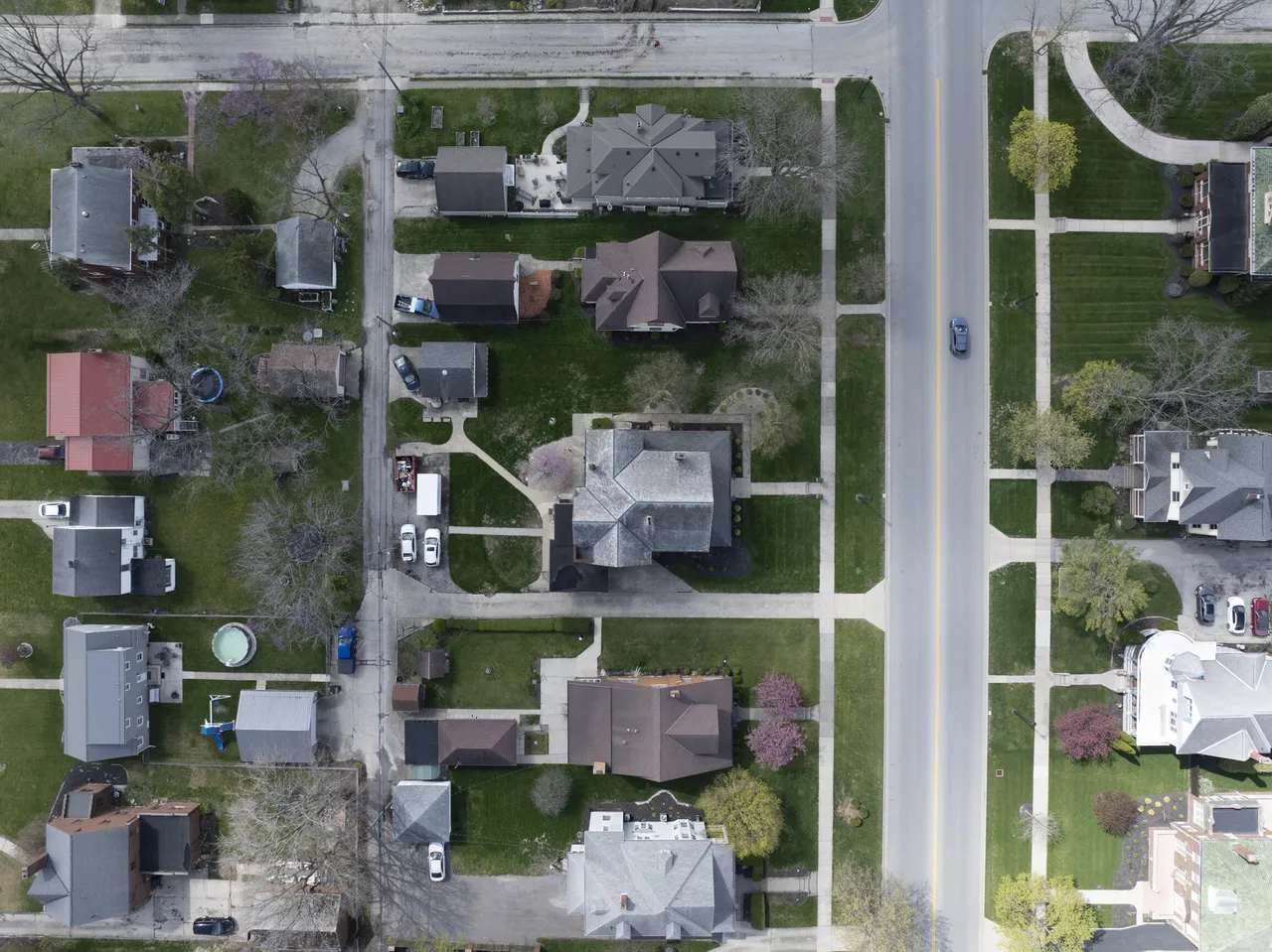 616 N Main St, Celina, OH 45822-5