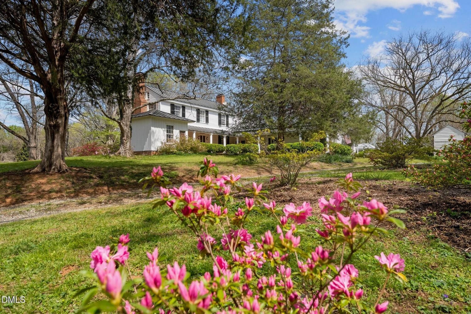 6720 Mebane Oaks Rd Mebane, NC 27302-64