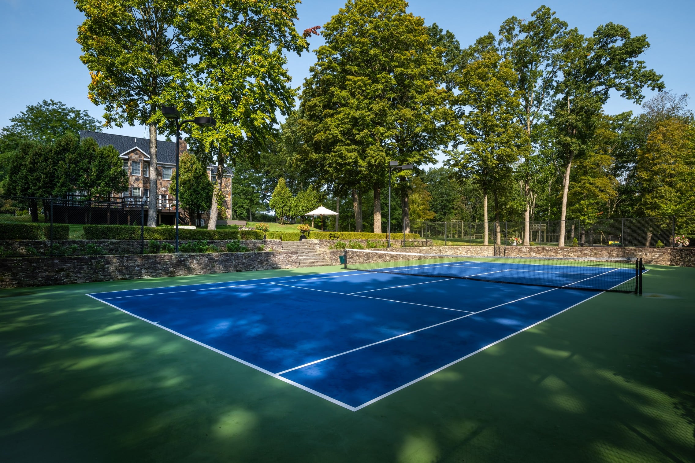#7 Photo of 15 Meadowood Lane