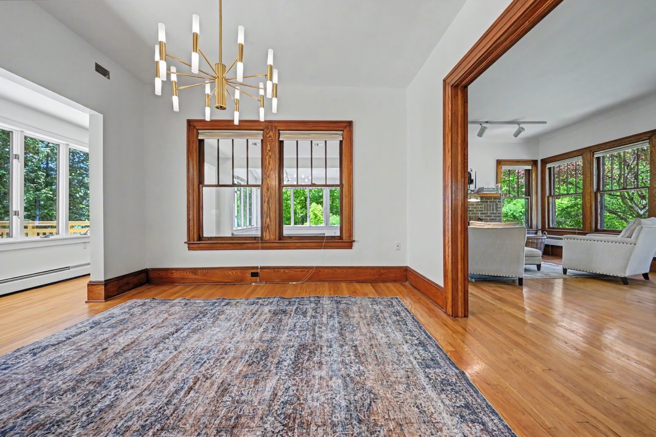 100 Old Woodland Way 17 Large