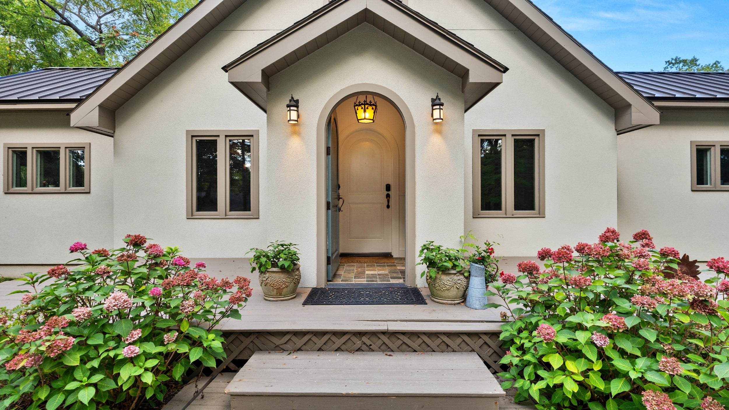 40.CottageEntry copy 2