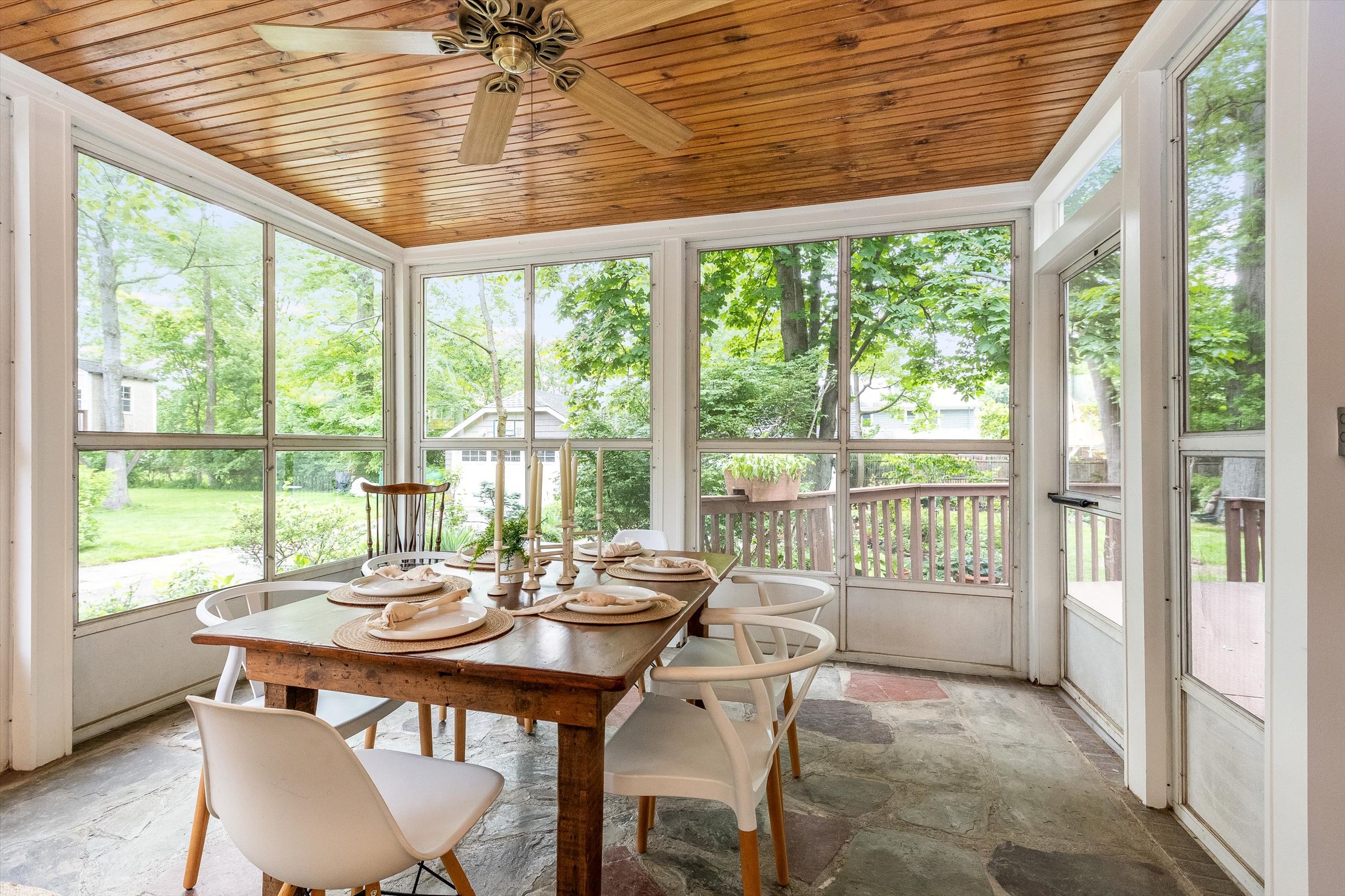 45-Screened Porch