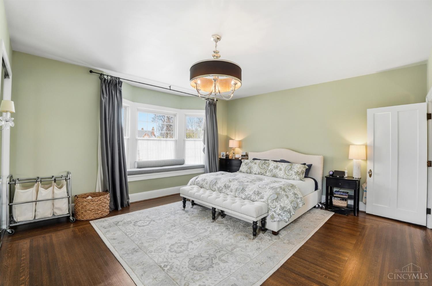 HH24
