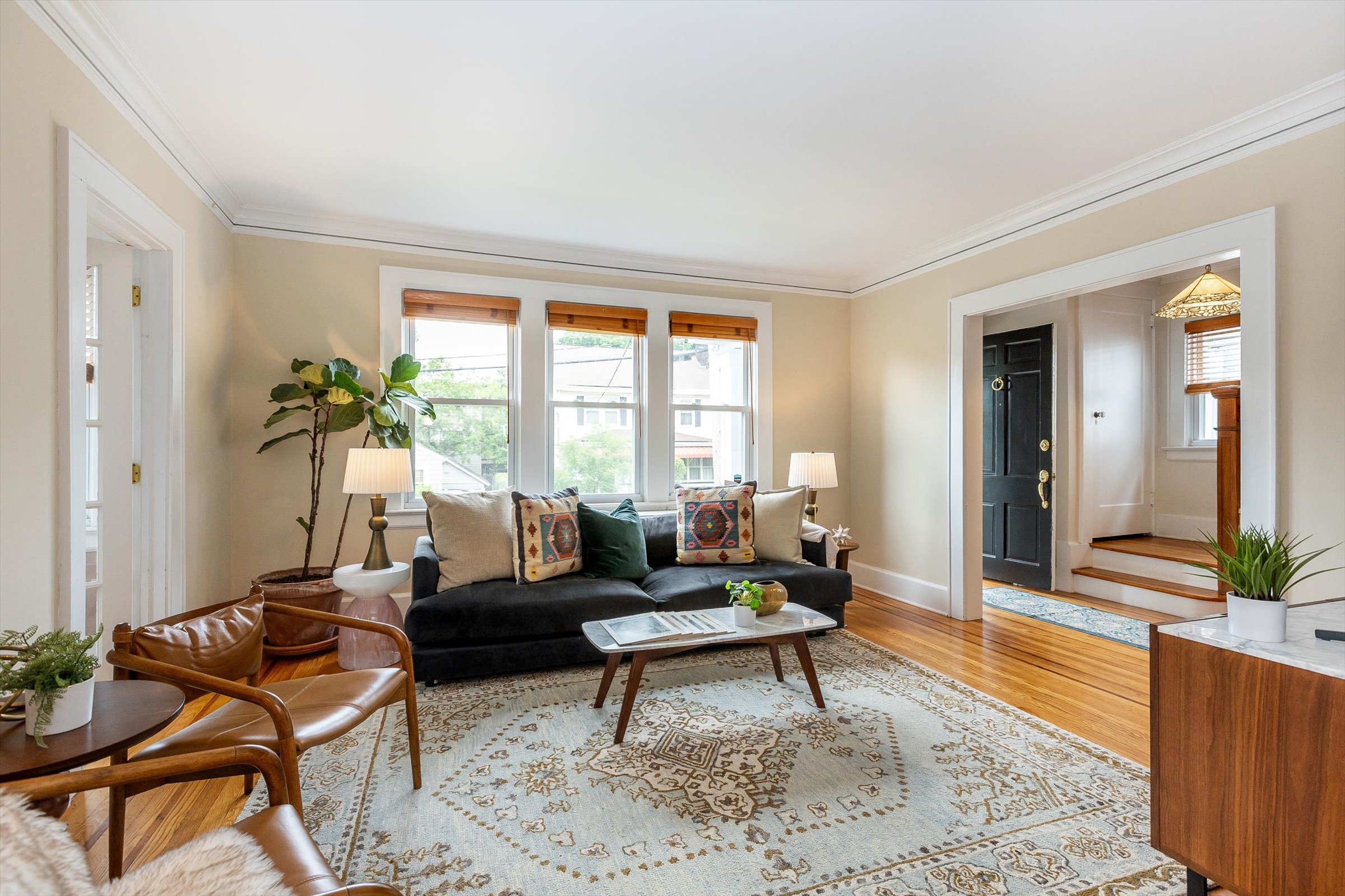 07-Living Room