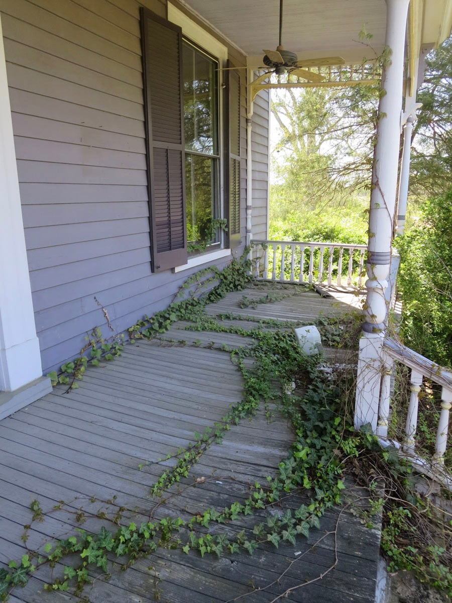 19-2022-04-Bartlett-Yancey-House-4