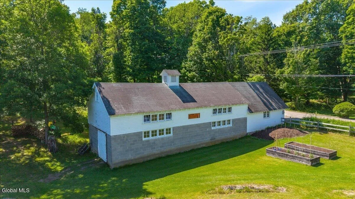 193-199 Brennan Rd Ext, Argyle, NY 12809-27