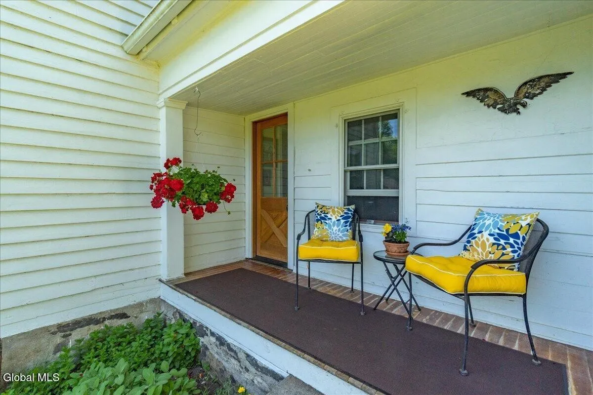 193-199 Brennan Rd Ext, Argyle, NY 12809-4