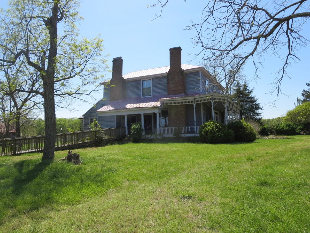 21-2022-04-Bartlett-Yancey-House-1