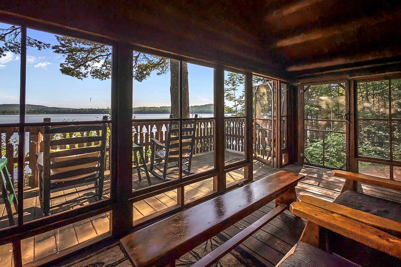 24-43708c60ea73cab185bebb32a61b803e-uncropped_scaled_within_1344_1008