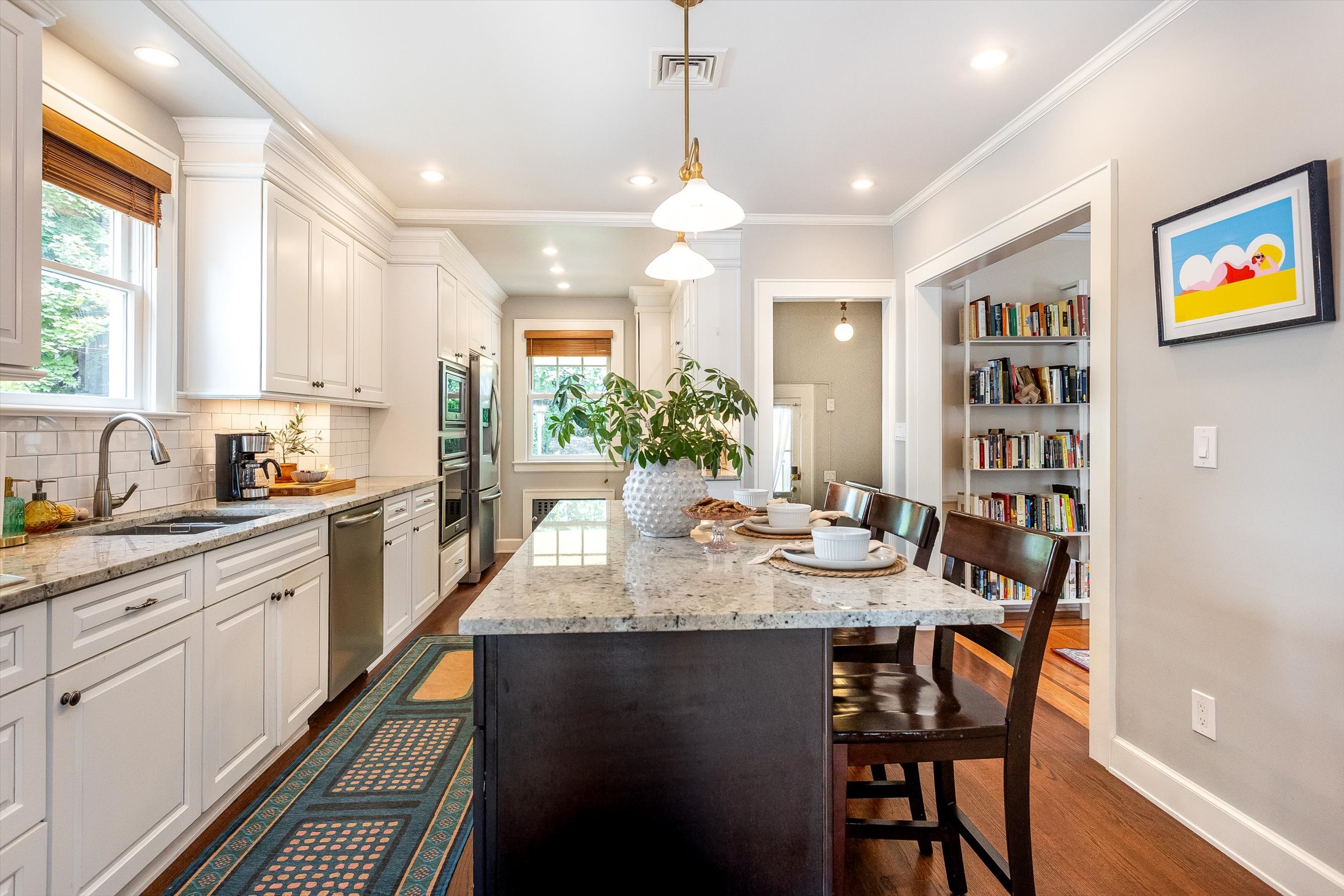 25-Kitchen