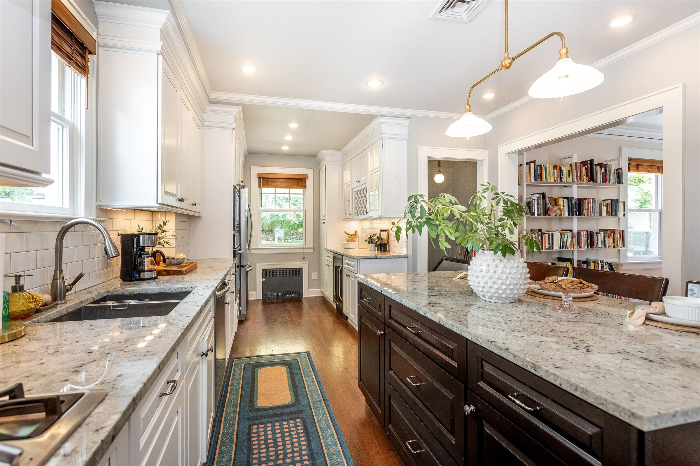 26-Kitchen