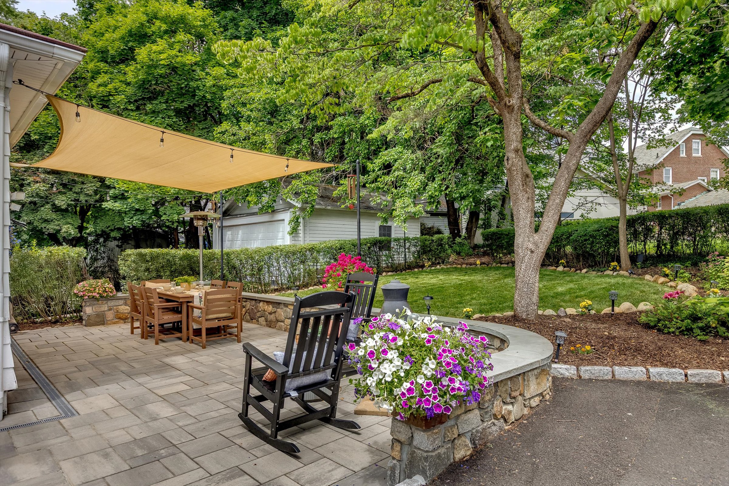 51-Back Patio