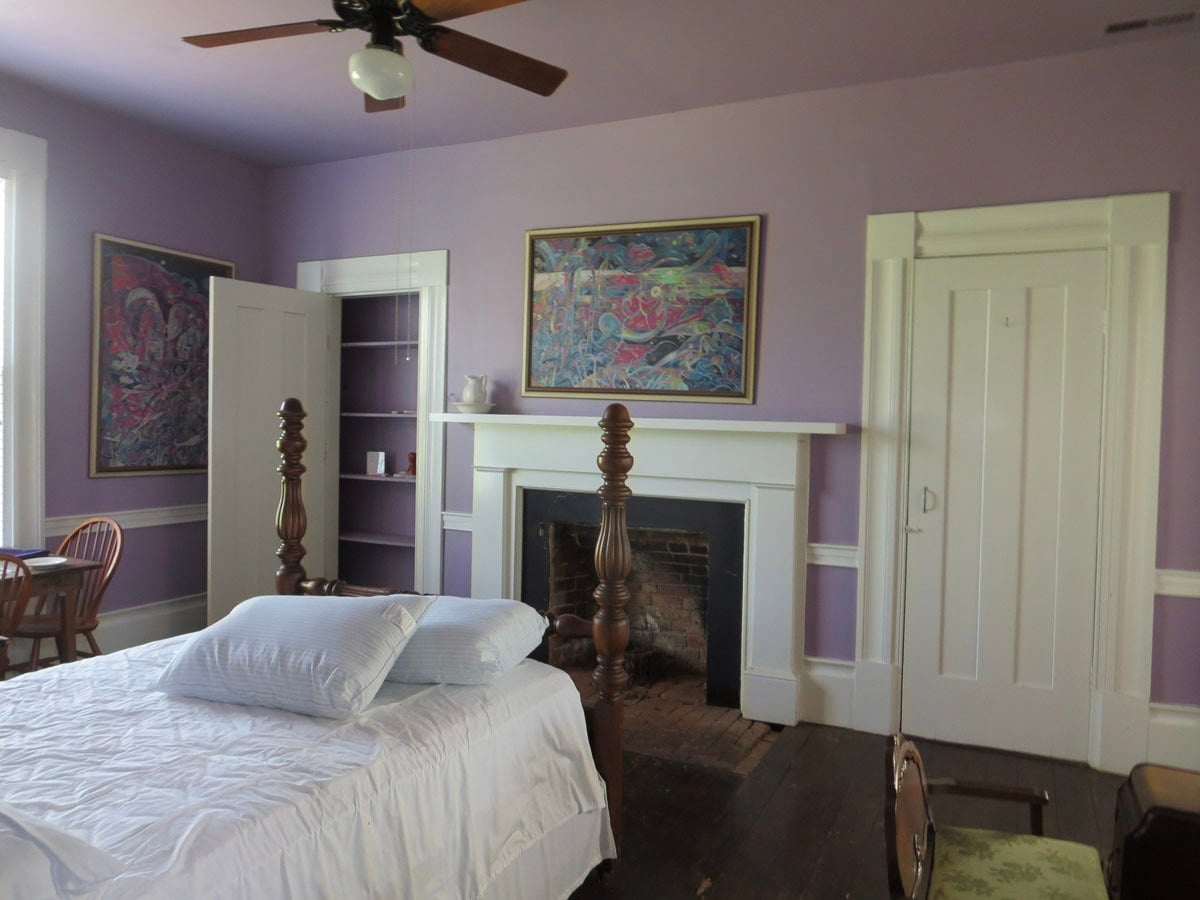 9-2022-04-Bartlett-Yancey-House-87