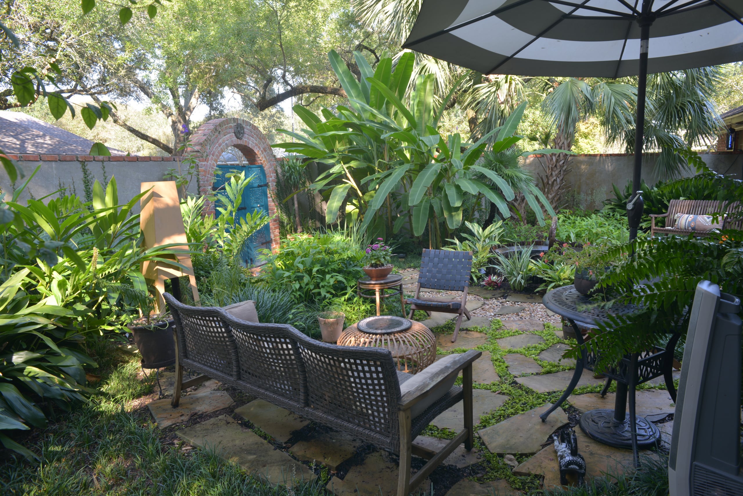 Courtyard angle 5