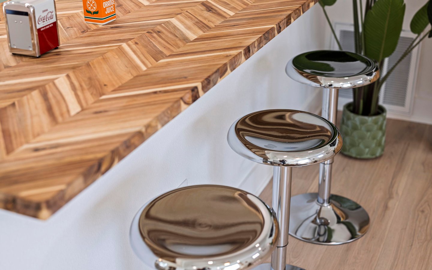 10-custom-AB3_1579 Bayshore Blvd Details-7
