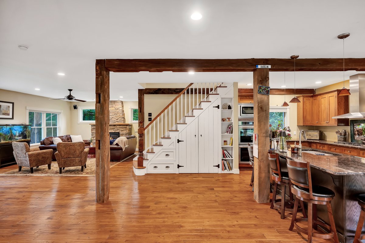 231 North Rd-17