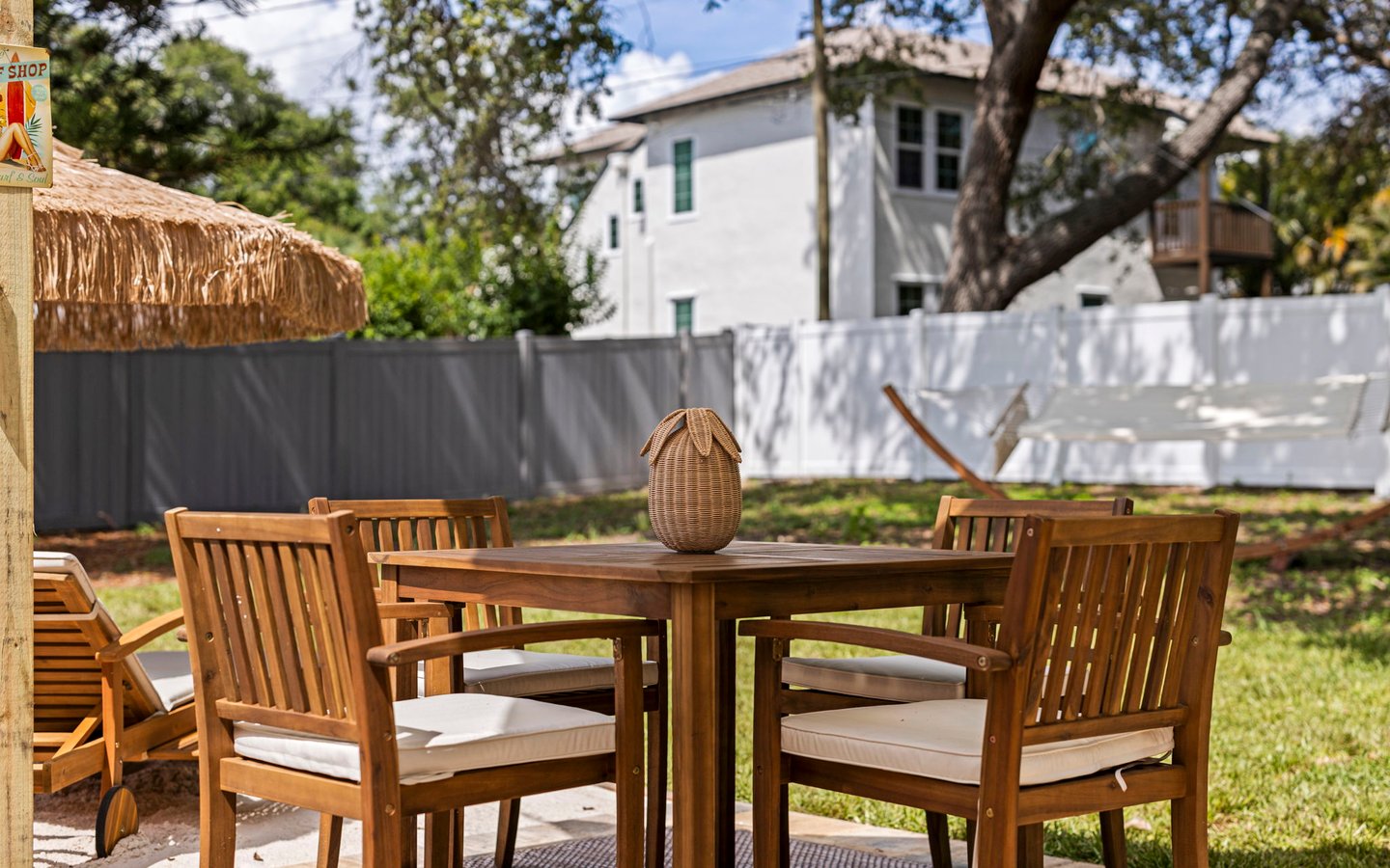 25-custom-AB3_1579 Bayshore Blvd Details-9