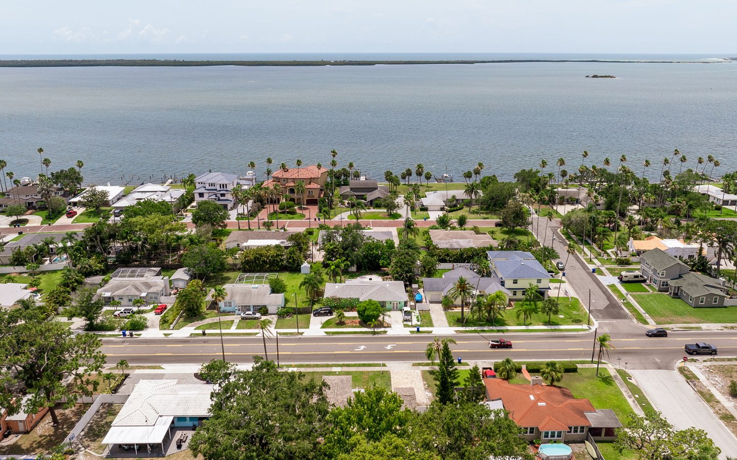 39-custom-AB3_1579 Bayshore Blvd Drone-2