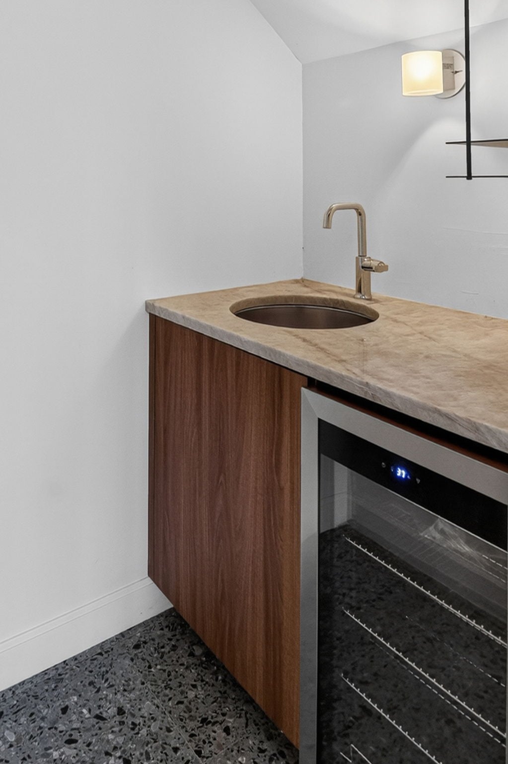 12-web-or-mls-42 Royal Vale-25