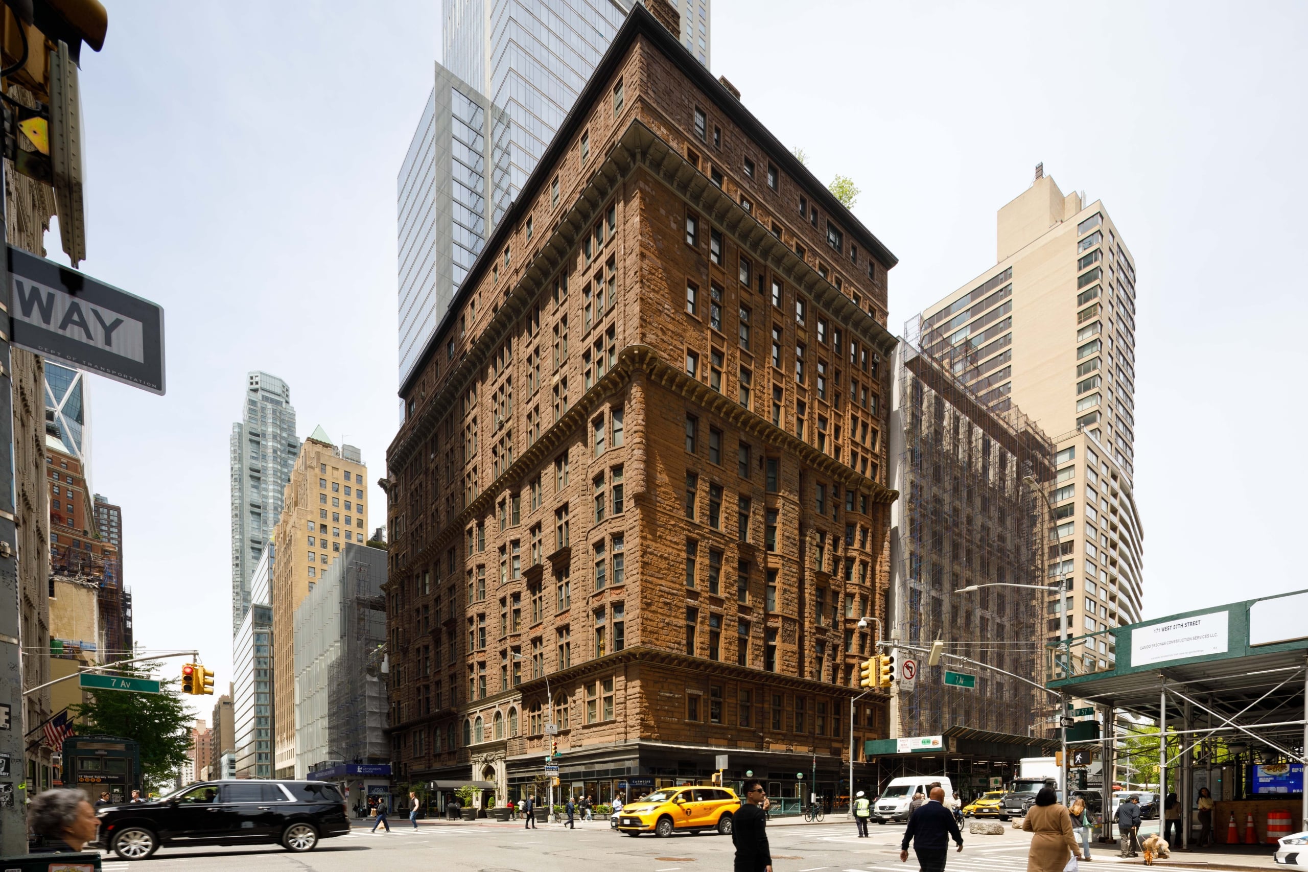 205_West_57th_St_10DC_01