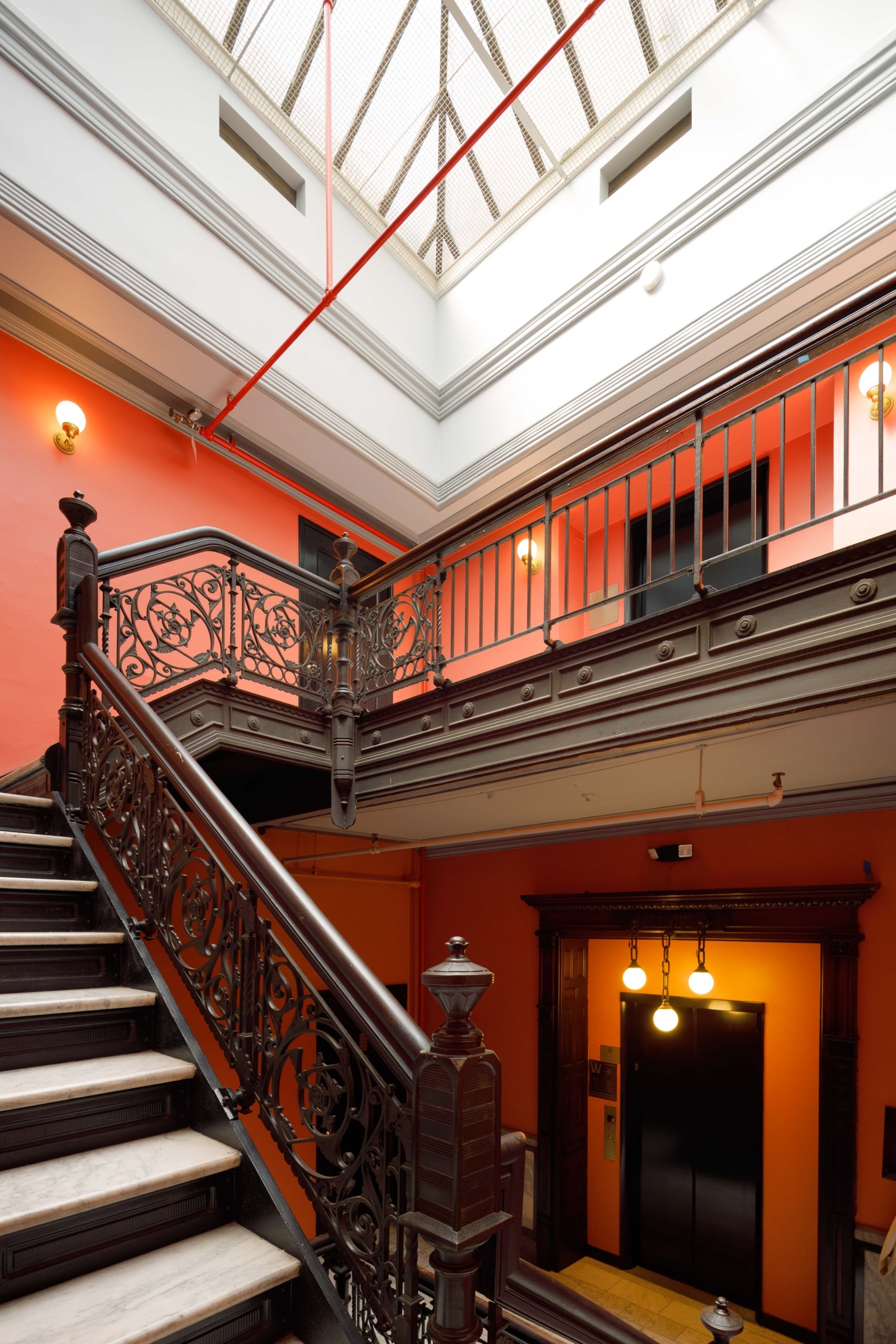 205_West_57th_St_10DC_15