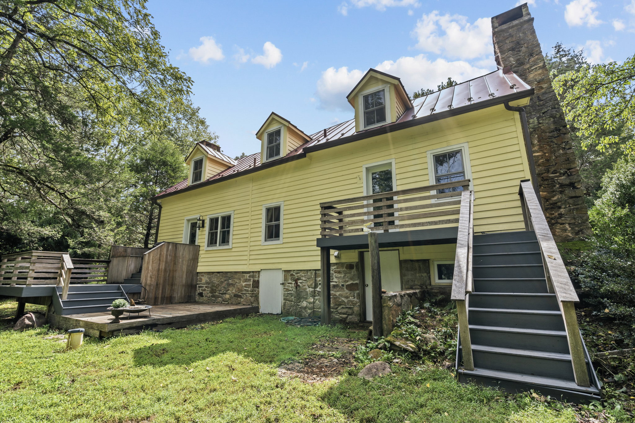 22 rear of house