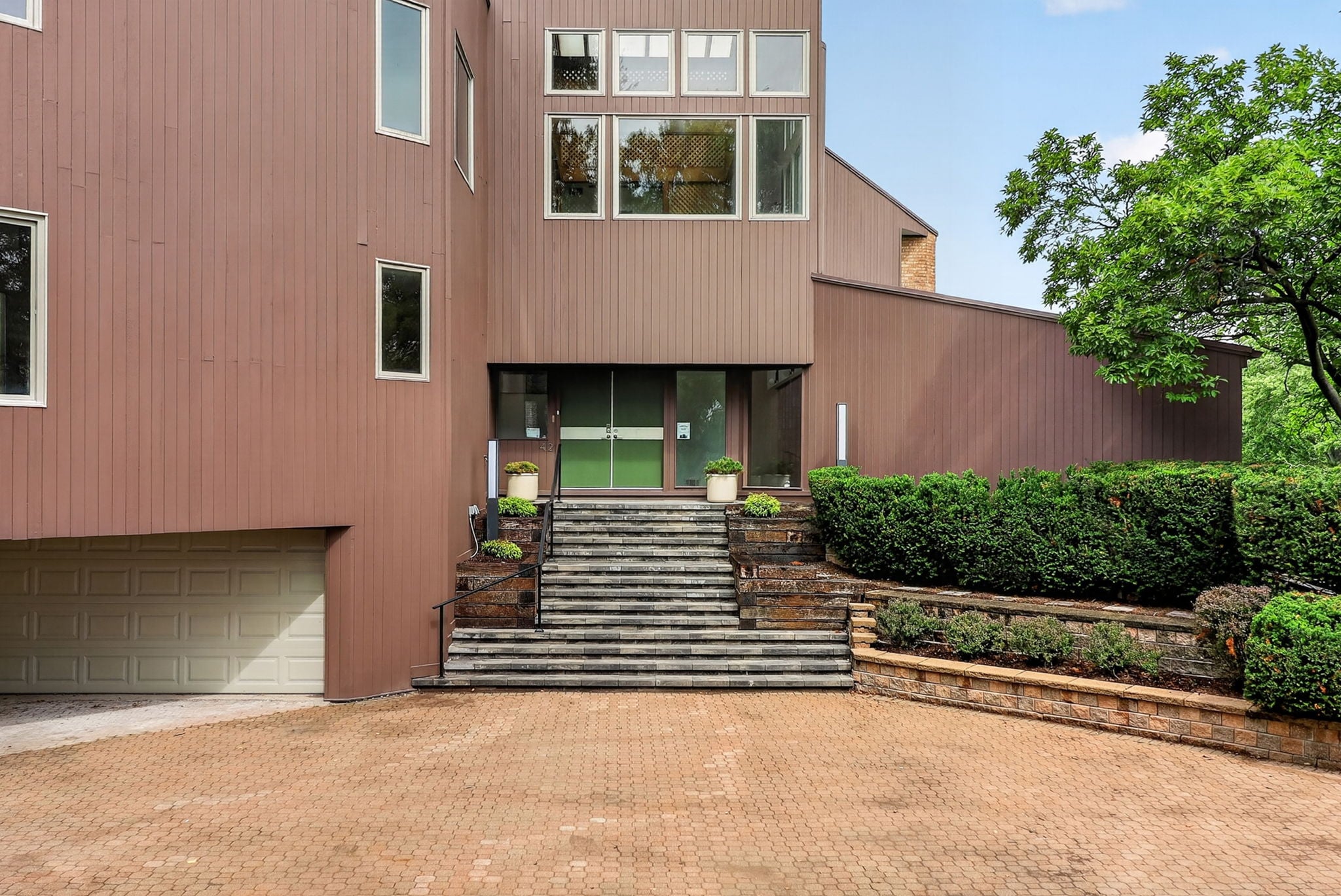 3-web-or-mls-42 Royal Vale-44