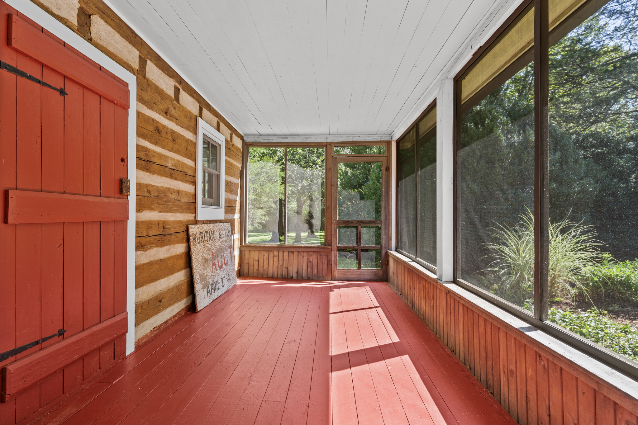 7 screened porch