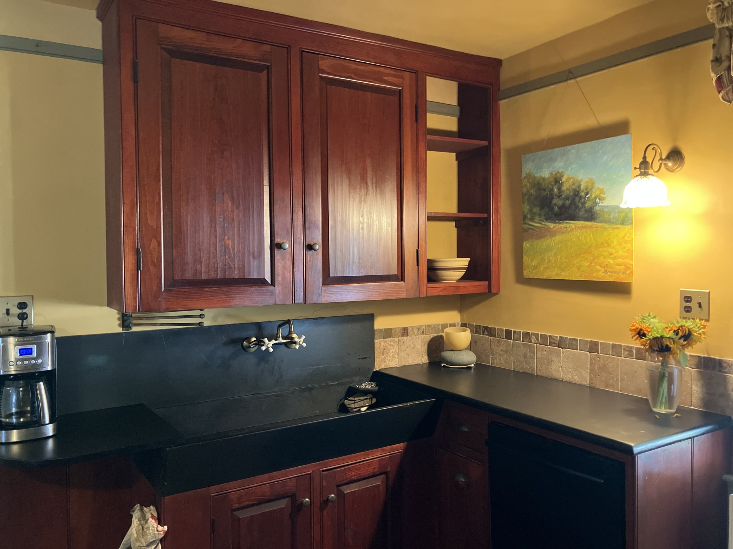 P Kit Cabinets