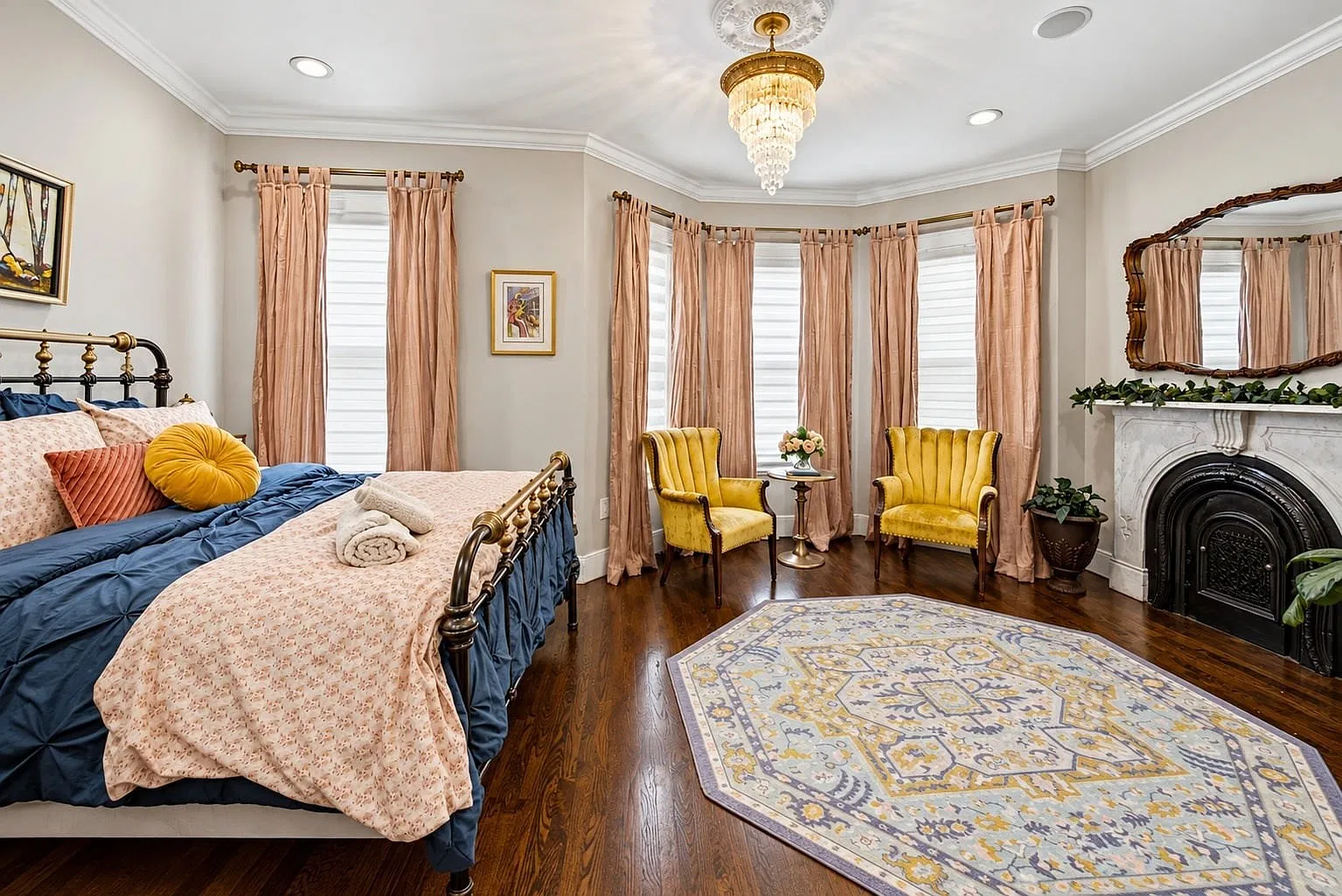 20 W Cottage St, Boston, MA 02125-11
