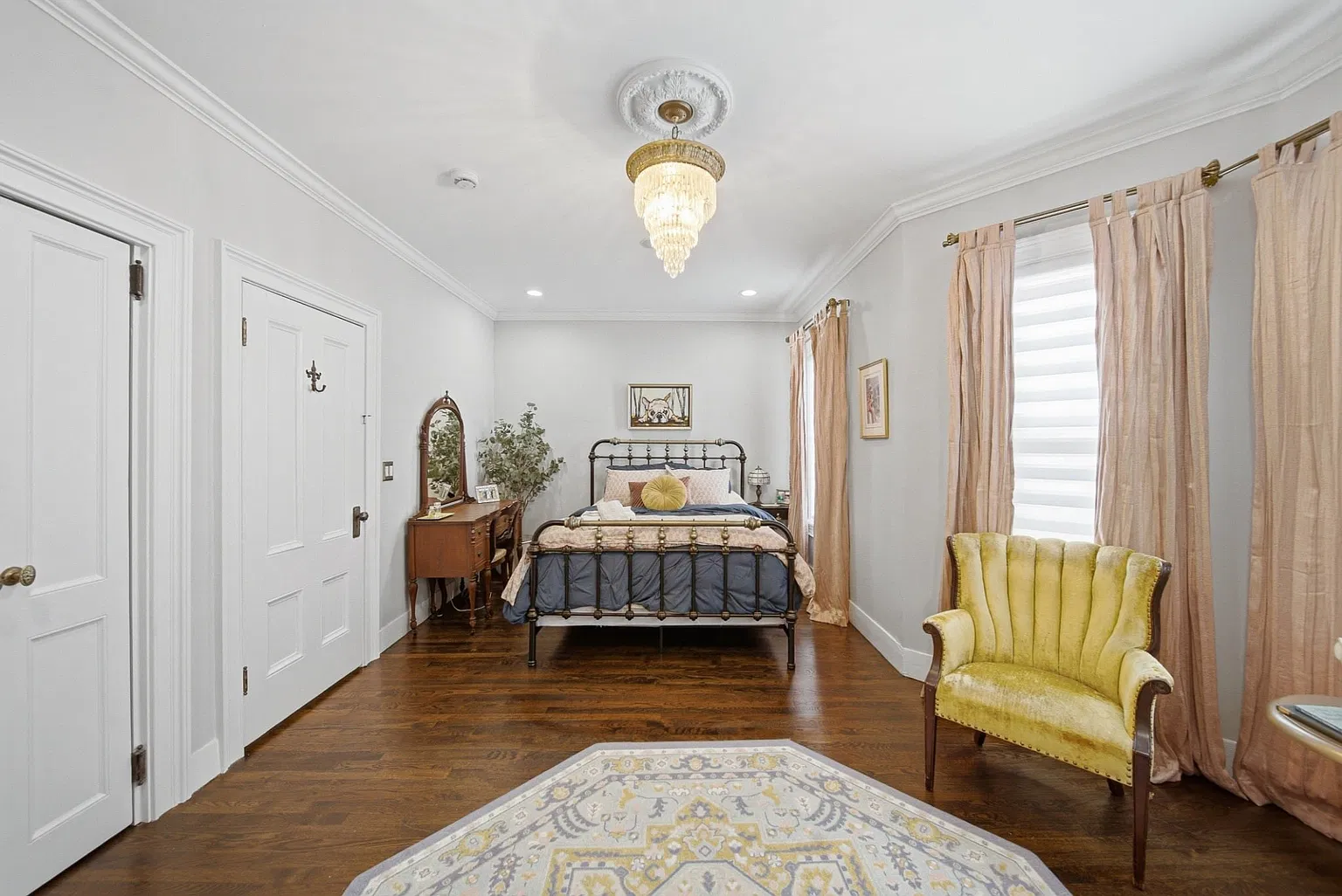 20 W Cottage St, Boston, MA 02125-12