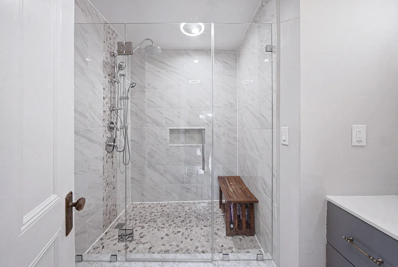 20 W Cottage St, Boston, MA 02125-17