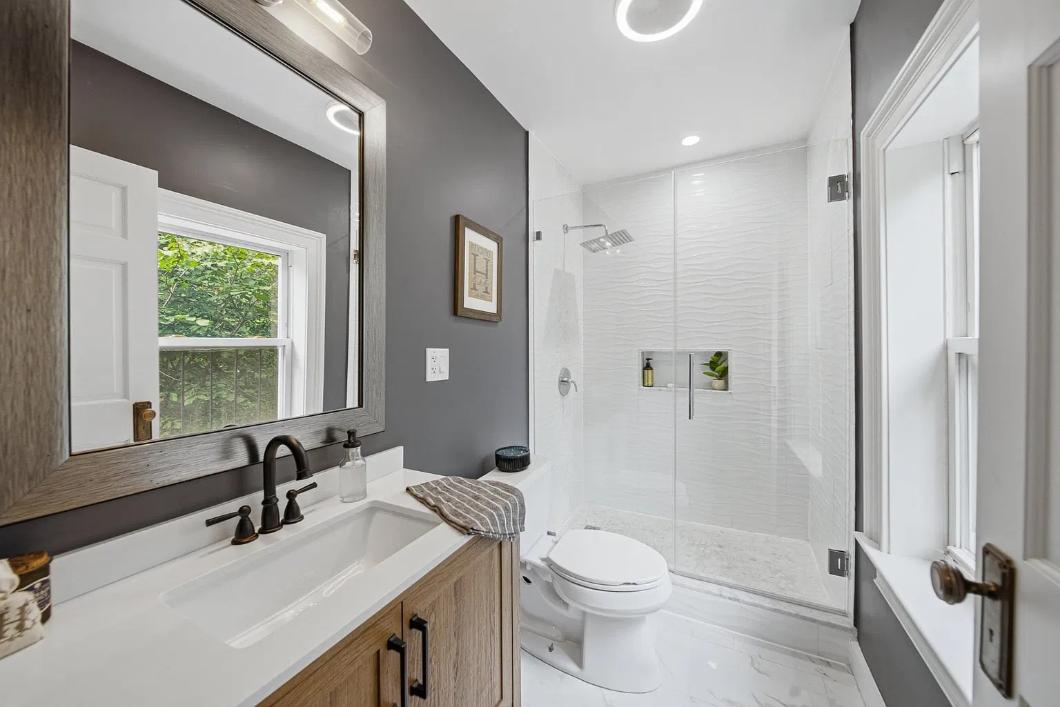20 W Cottage St, Boston, MA 02125-19