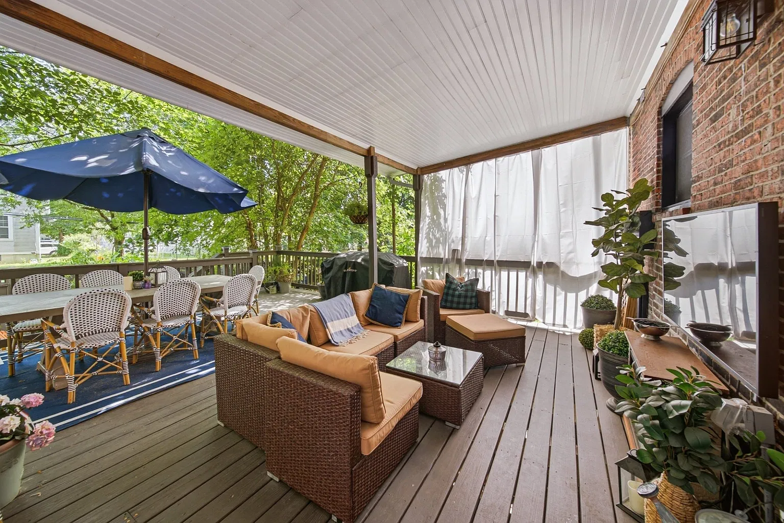 20 W Cottage St, Boston, MA 02125-22