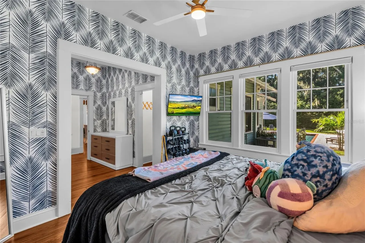 234 N Lakeview Ave, Winter Garden, FL 34787-25
