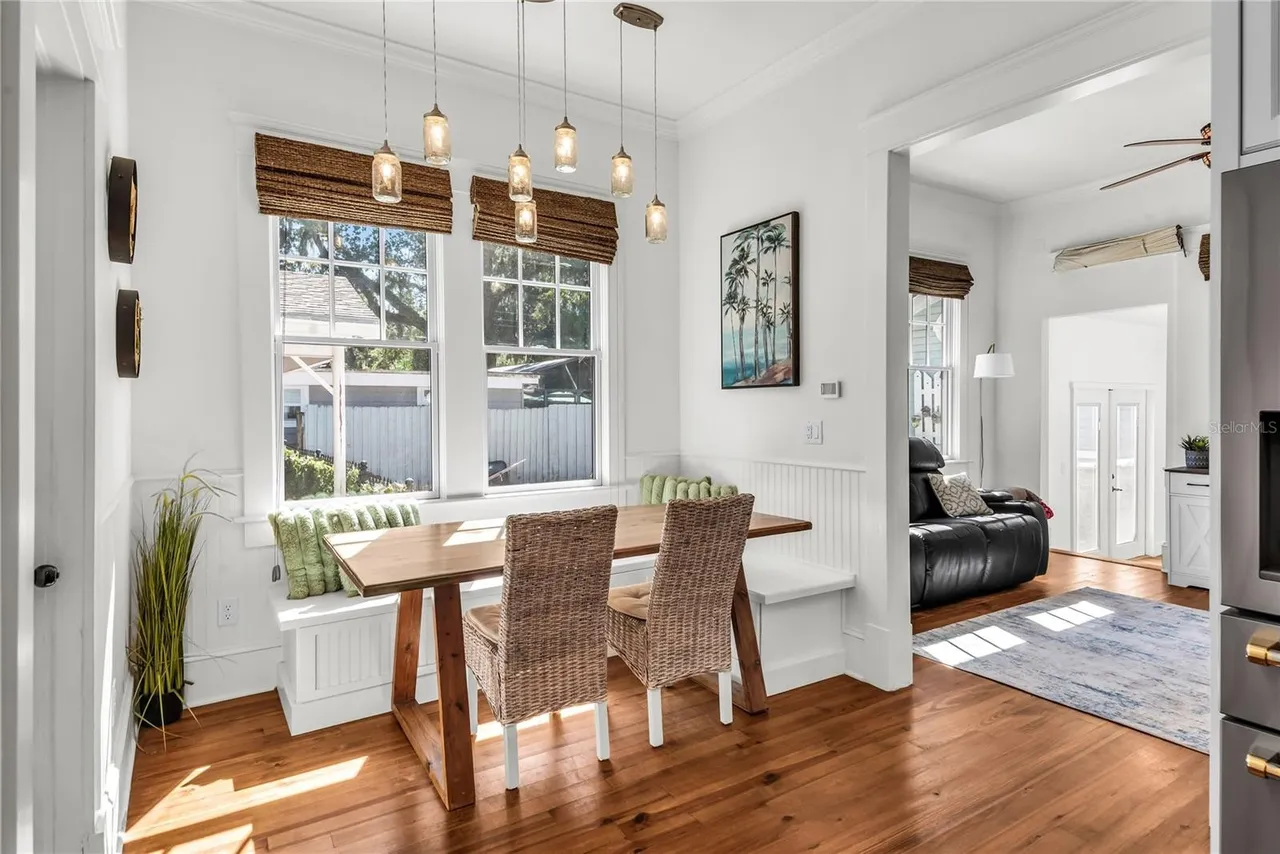234 N Lakeview Ave, Winter Garden, FL 34787-8