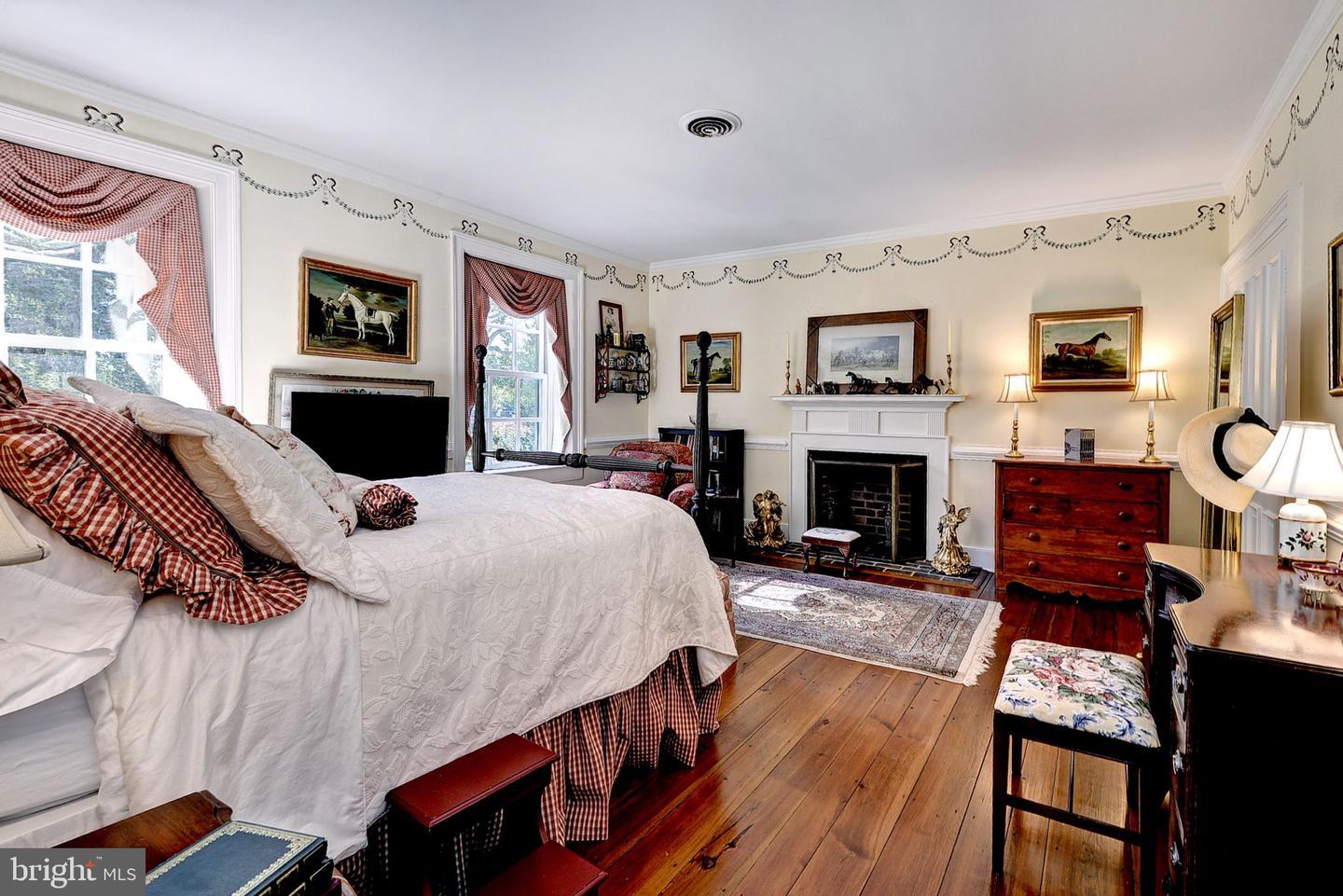 269 Ben Lomond RdDunnsville, VA 22454-37