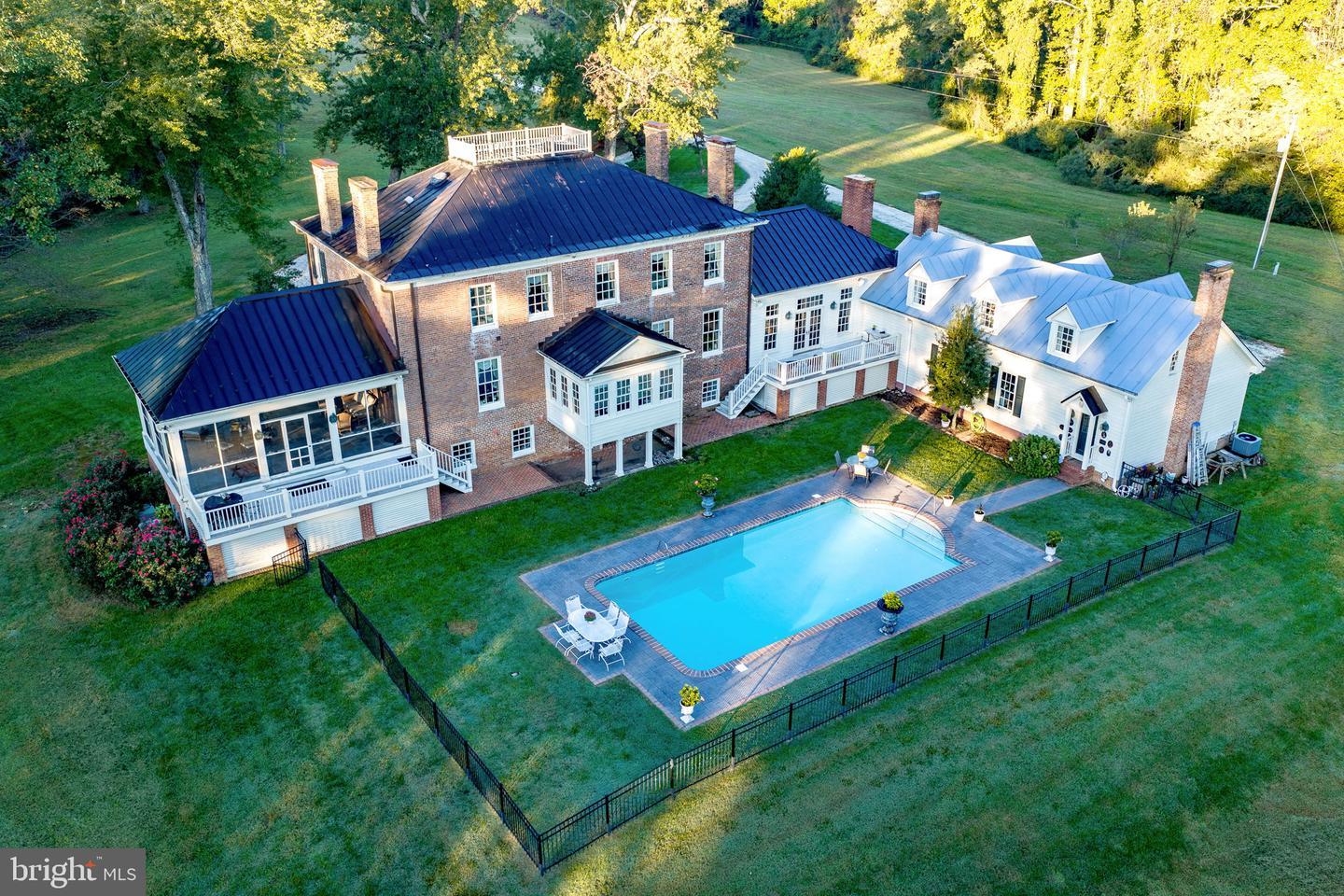269 Ben Lomond RdDunnsville, VA 22454-48