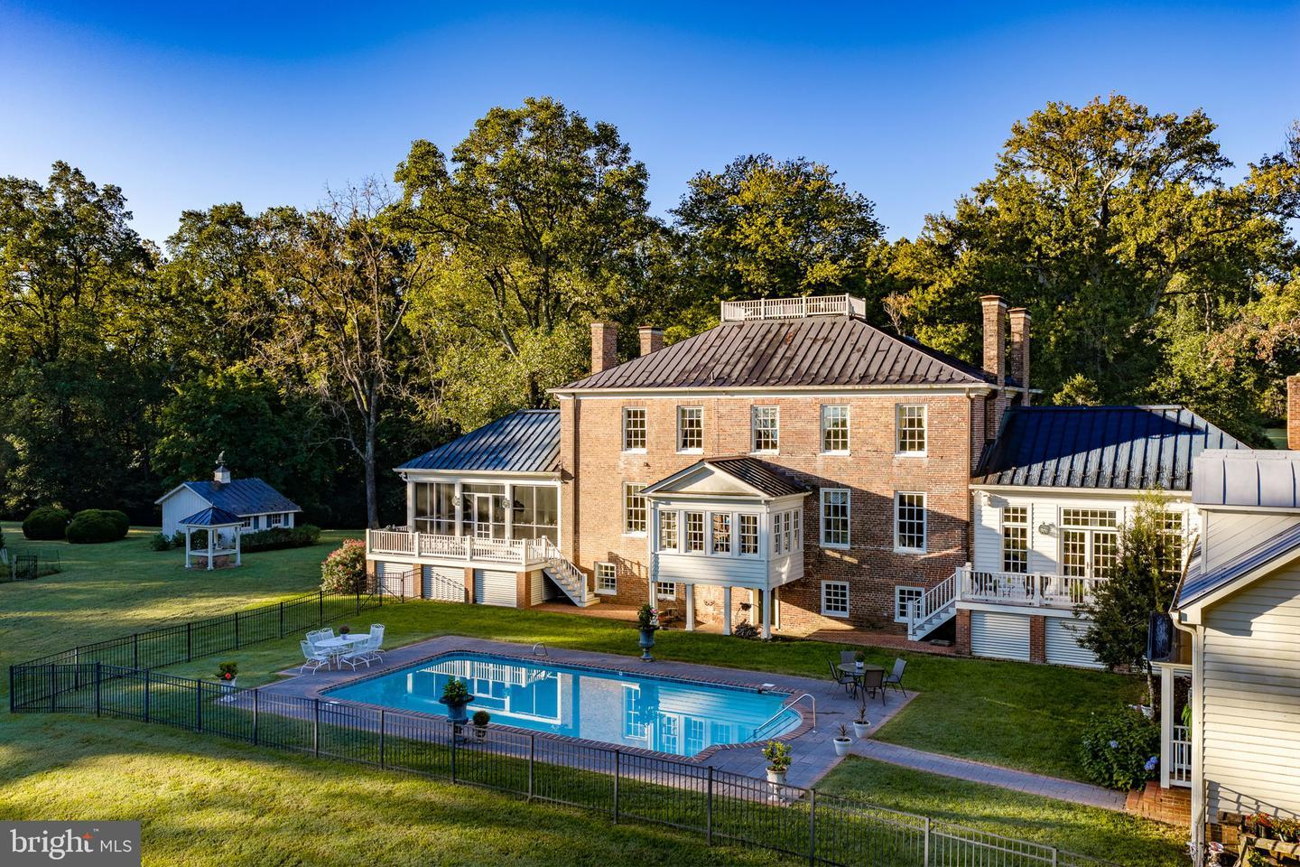 269 Ben Lomond RdDunnsville, VA 22454-9