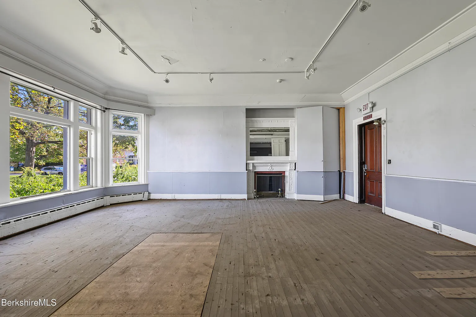 42 Wendell Ave, Pittsfield, MA 01201-29