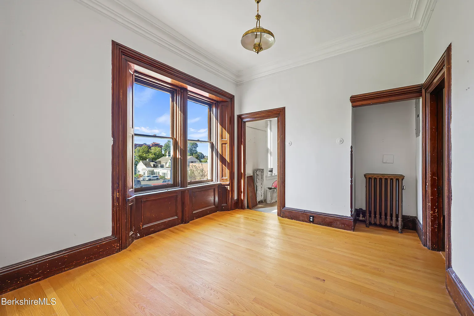 42 Wendell Ave, Pittsfield, MA 01201-41