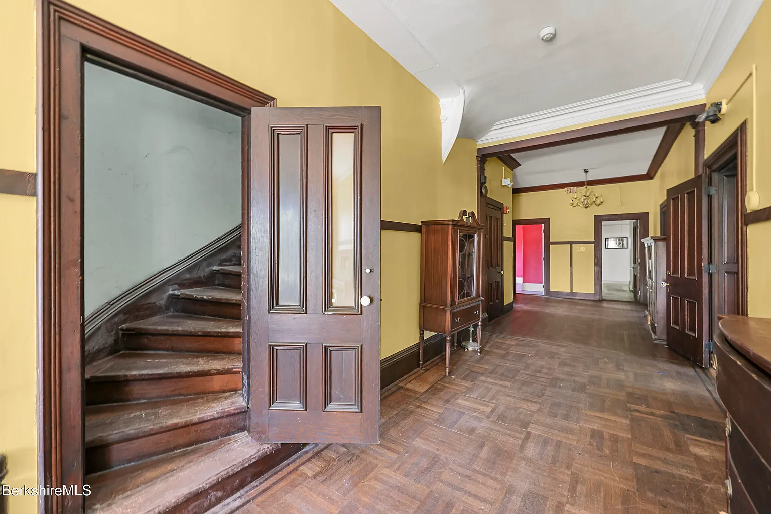 42 Wendell Ave, Pittsfield, MA 01201-48